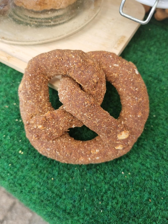 Bretzel Dog